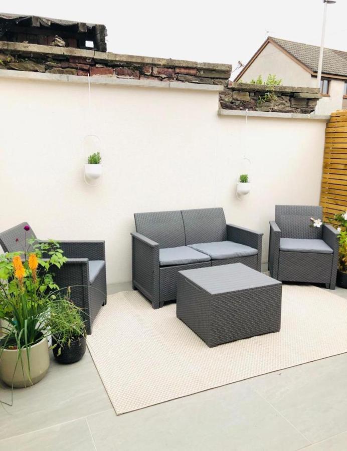 See Our Amazing Score At The Kepties - 5 X Luxurious Serviced Apartments - With Gardens - Fully Equipped - Free Parking - By Orion Short Stays - See Our Other Individual Listings --- This Is For Brand Awareness Only --- อาร์บรอท ภายนอก รูปภาพ